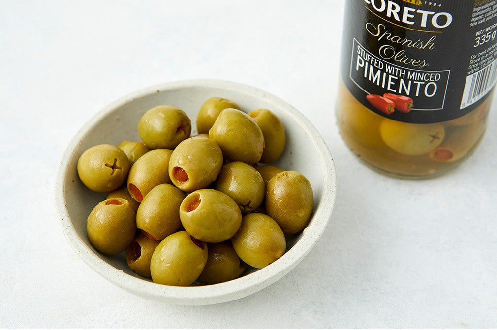 Loreto Green Whole Olives (그린 홀 올리브) – 300g